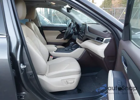 2021 Toyota Highlander Xle из США, поврежденный, VIN 5TDGZRAH9MS536350